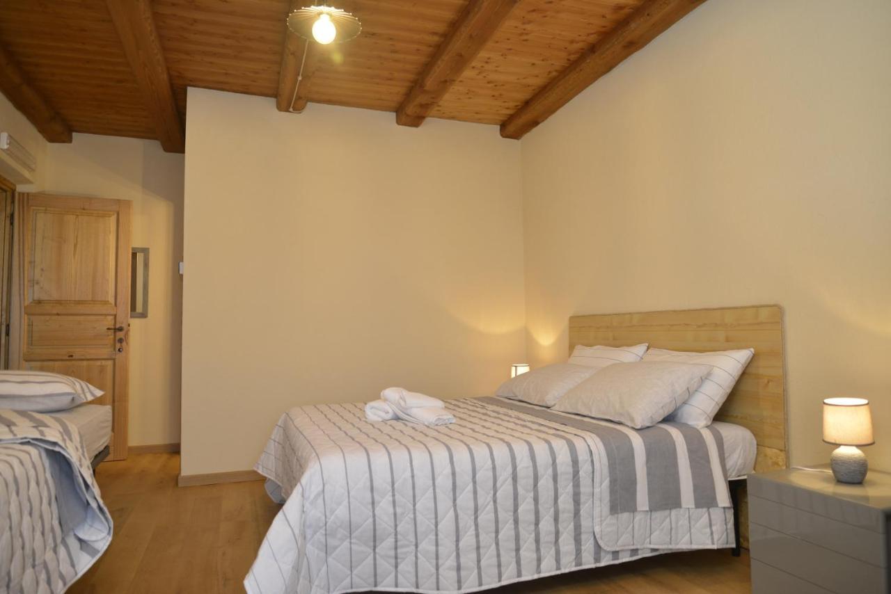 Agriturismo Ai Pruesot Bagnolo Piemonte Bagian luar foto